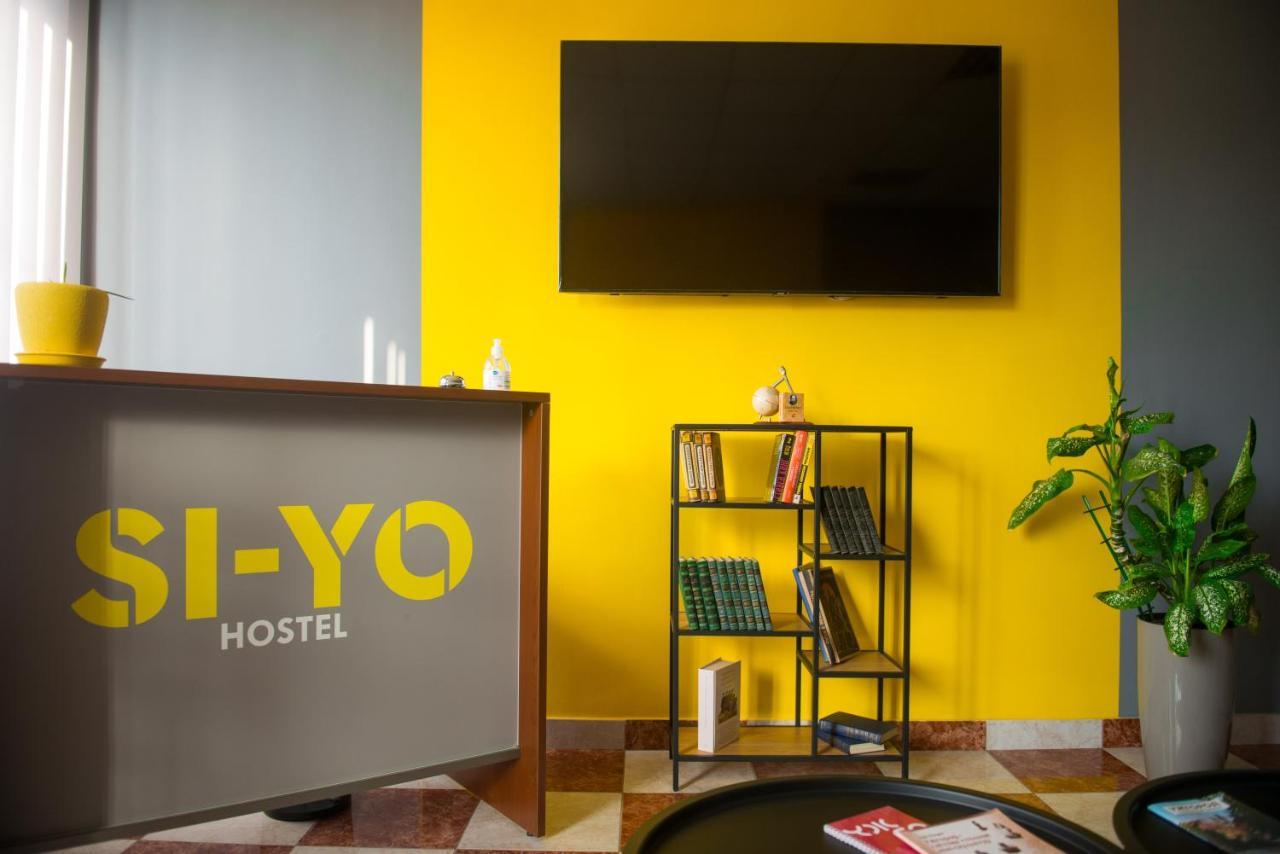 Si-Yo Hostel Uzjhorod Eksteriør billede
