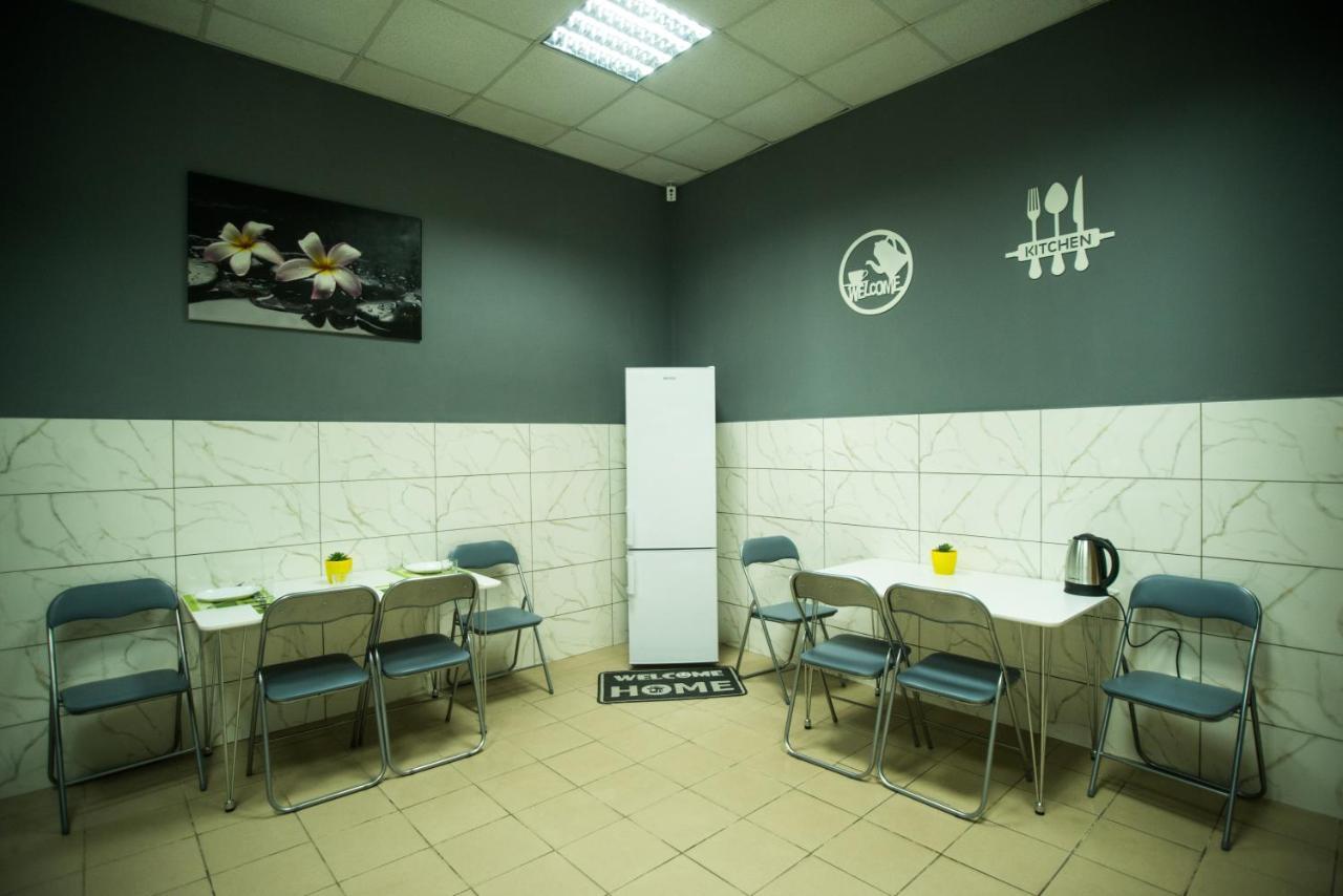 Si-Yo Hostel Uzjhorod Eksteriør billede