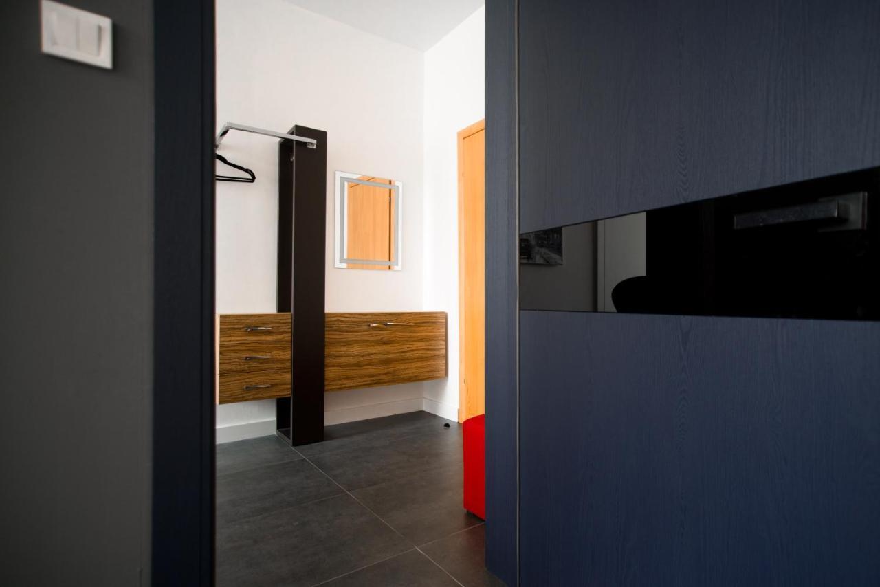Si-Yo Hostel Uzjhorod Eksteriør billede