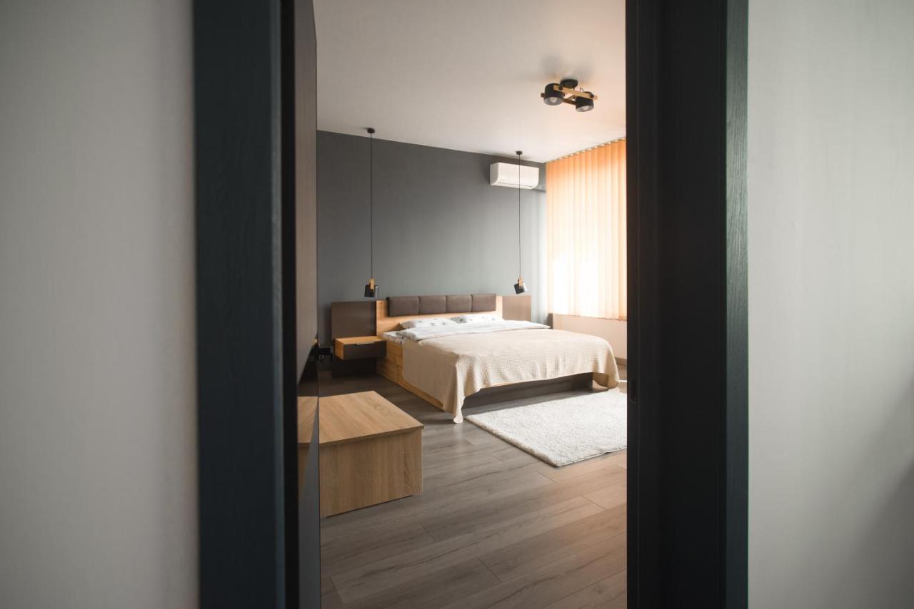 Si-Yo Hostel Uzjhorod Eksteriør billede